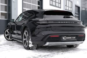 Porsche Taycan 4 Sport Turismo 202294557a07-45a5-4575-ab13-0d6b2b6bdb08